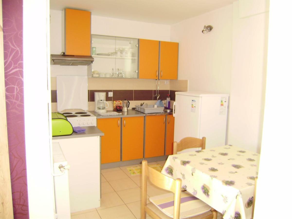 Apartment Carmen Cavle Екстер'єр фото