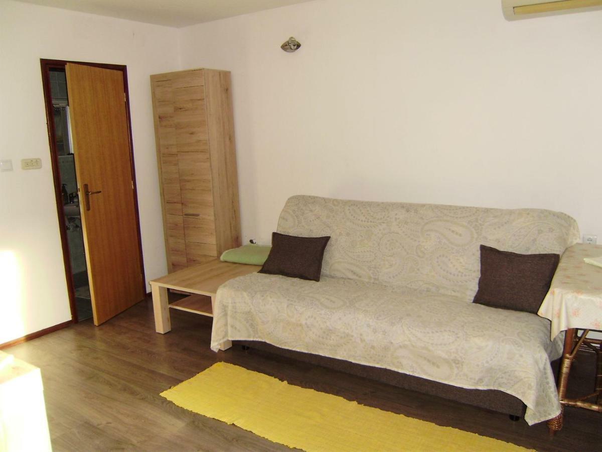 Apartment Carmen Cavle Екстер'єр фото